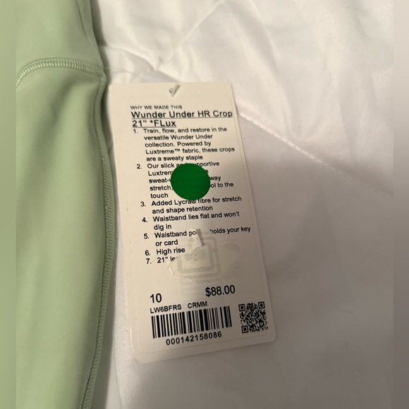 Brand new with tag Lululemon Size 10 leggings - Picture 2 of 3